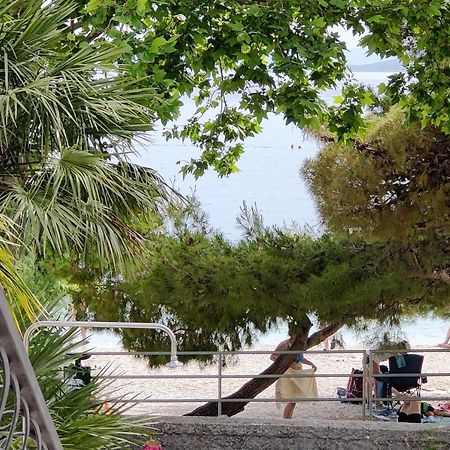 Guesthouse On The Beach Baška Voda Buitenkant foto